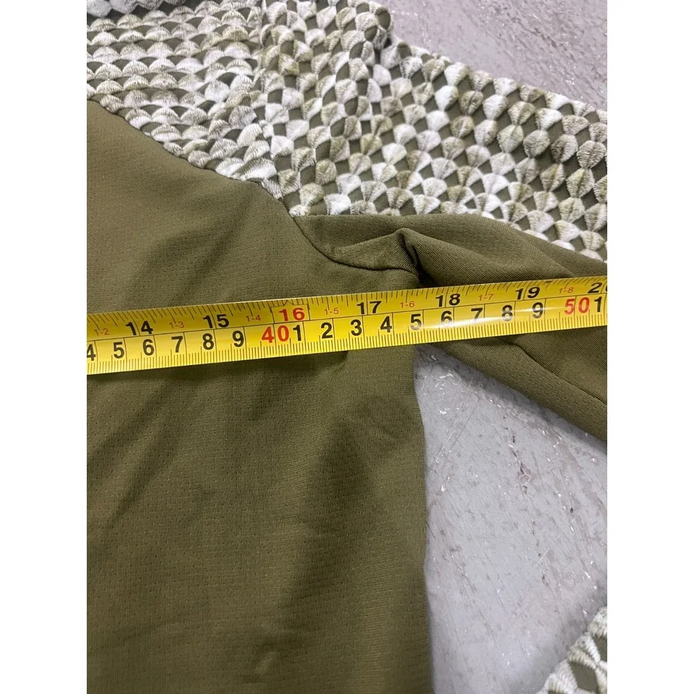 Nike Pro Hyperwarm Top Womens Medium Olive Green Geometric Long Sleeve Mock Neck